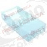 Discharge chute for ice maker