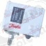 Presostat refrigerare, nivel presiune 8 - 32bar, tip KP5 60-5133, Danfoss